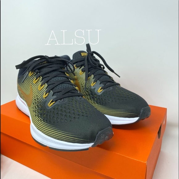 Nike Air Zoom Pegasus 34 Black Metallic Gold W - Picture 4 of 8